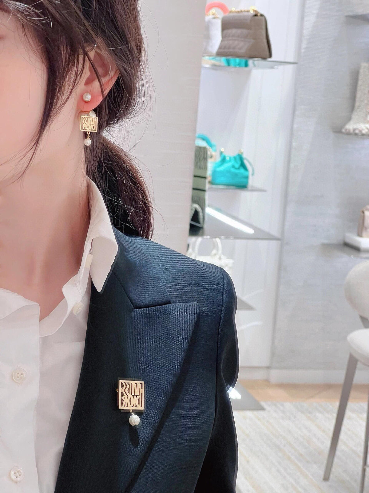 Dior Miss Dior Square Pearl-Look Drop Brooch - product image 8