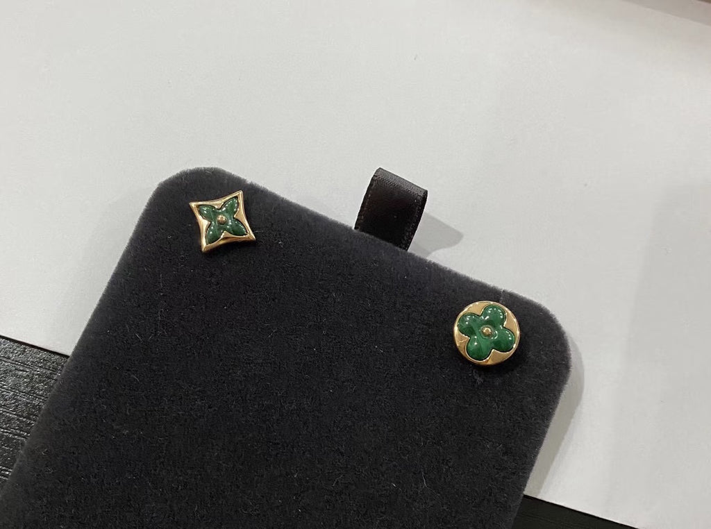 Louis Vuitton Asymmetric Clover Stud Earrings - album image 5