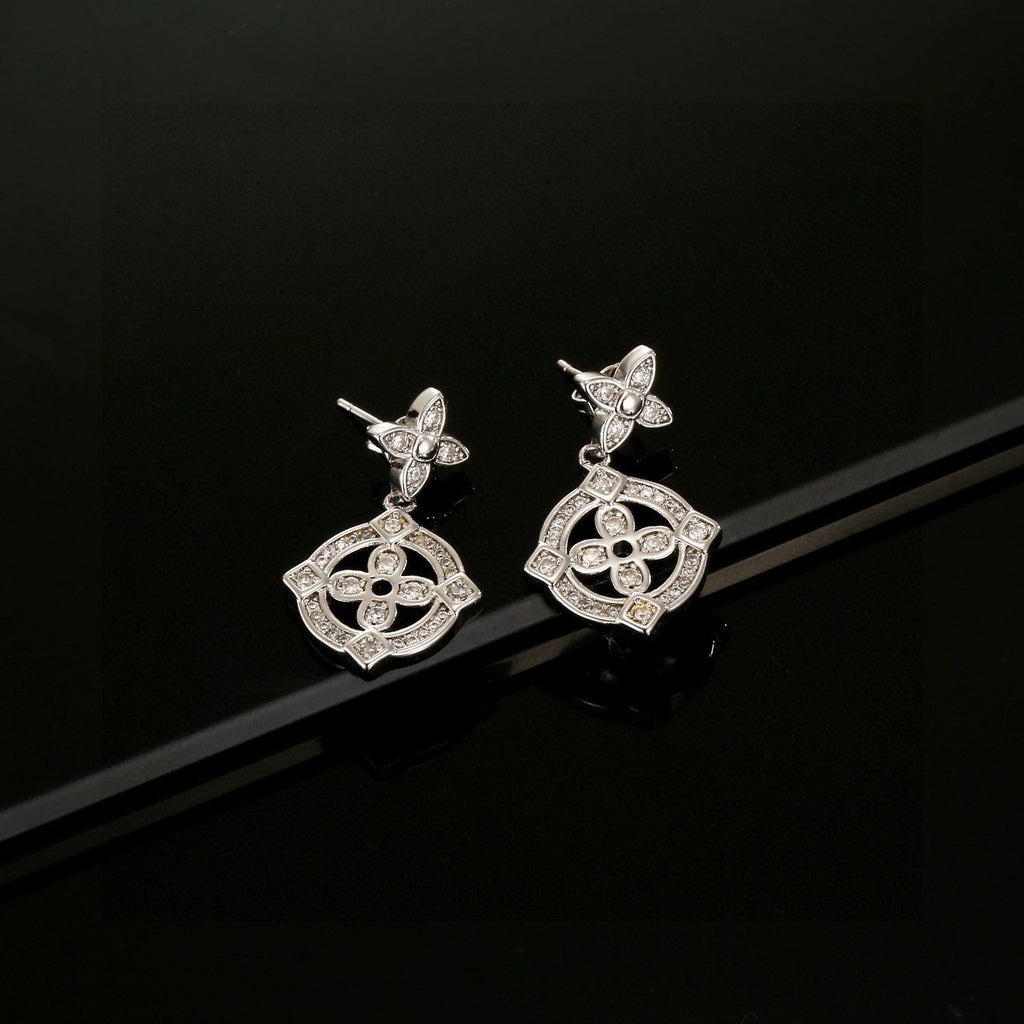 Louis Vuitton Iconic Flower Monogram Earrings - album image 4