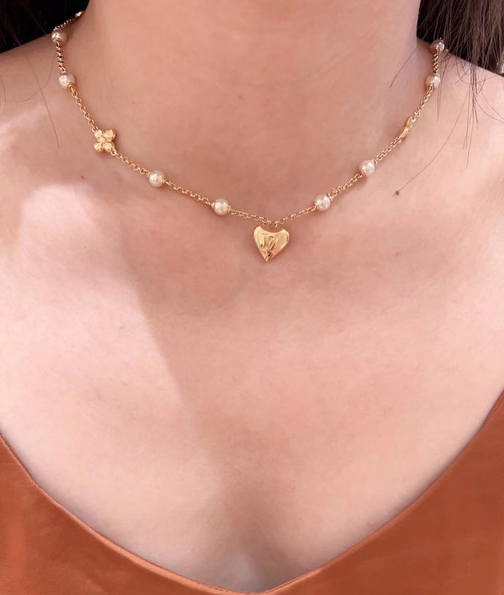 Louis Vuitton Heart LV Letter Necklace - album image 5