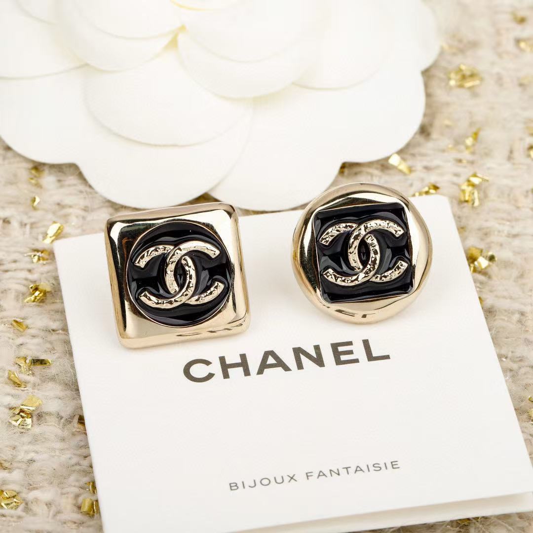 Chanel Interlocking C Asymmetric Earrings - album image 6