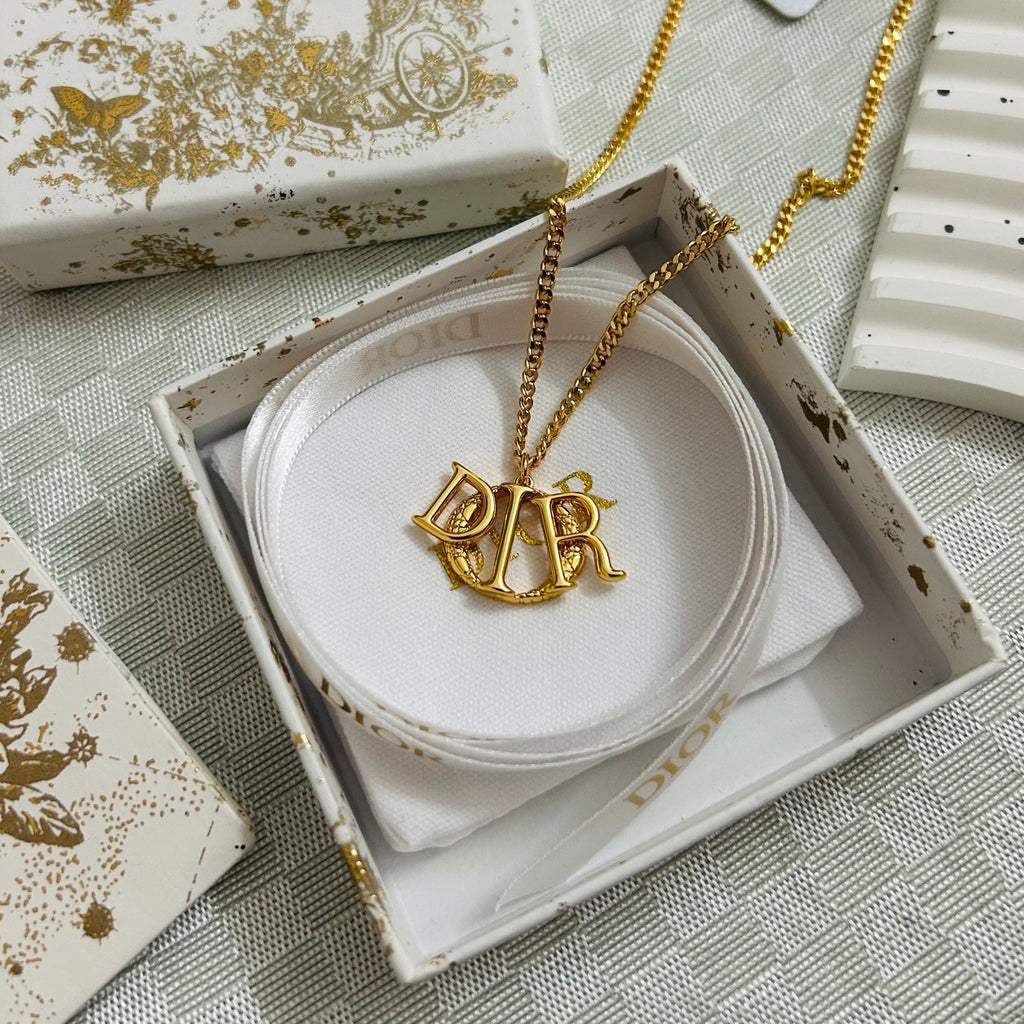 Dior Letter Pendant Chain Necklace - product image 5