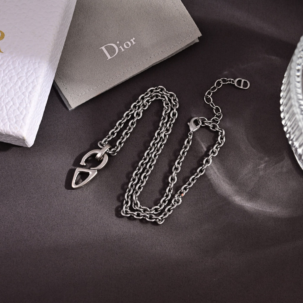 Dior Fine Drop Pendant Necklace - product image 20
