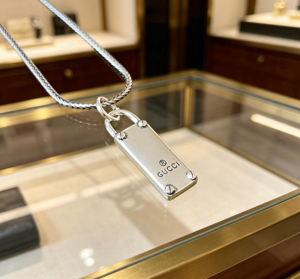 Gucci Anger Forest Interlocking G Antiqued Chain Necklace - album image 5