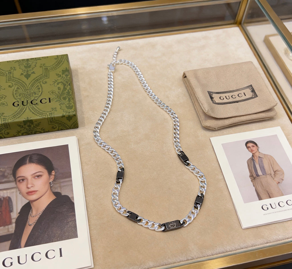 Gucci Anger Forest Interlocking G Antiqued Chain Necklace - album image 2