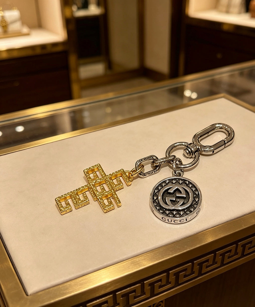 Gucci Anger Forest Interlocking G Key Keychain - album image 3