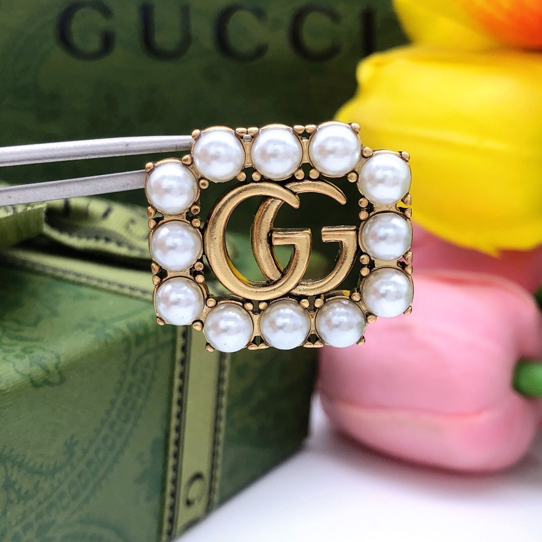 Gucci Interlocking G Pearl Square Earrings - album image 7