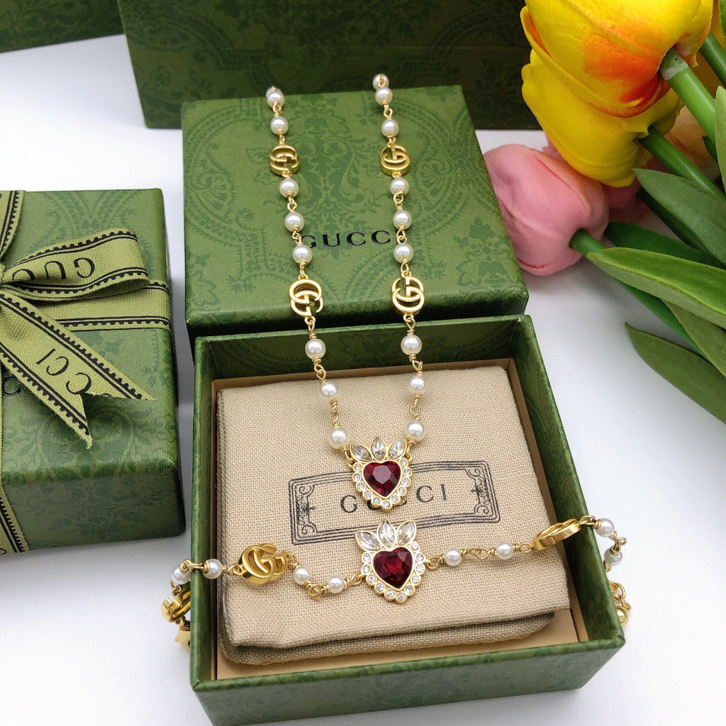 Gucci Red Pearl Heart Necklace - album image 2