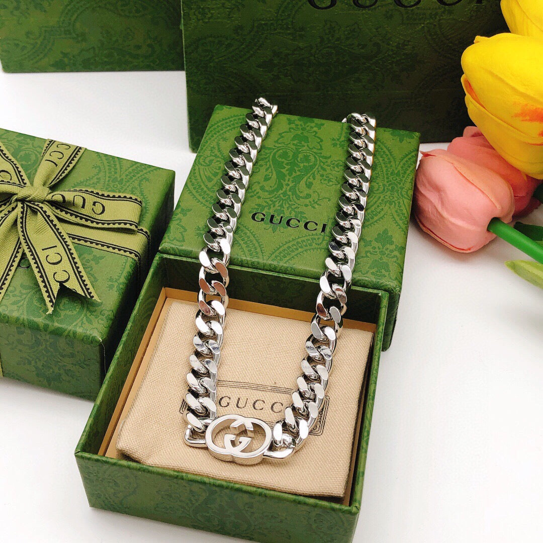 Gucci Interlocking G Silver-Tone Necklace - album image 6