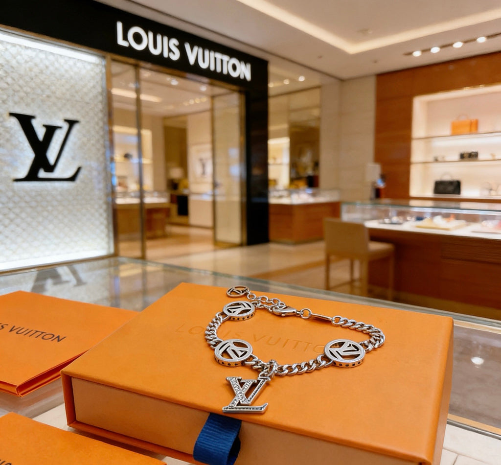 Louis Vuitton Silver-Tone Antiqued Cuban Link Chain Bracelet - album image 5