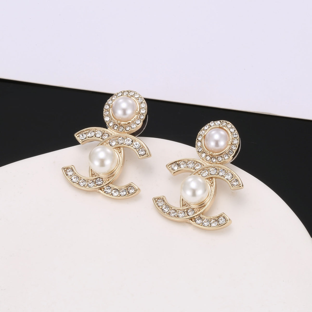 Chanel Gold-Tone CC and Pearl Drop Earrings - album image 4