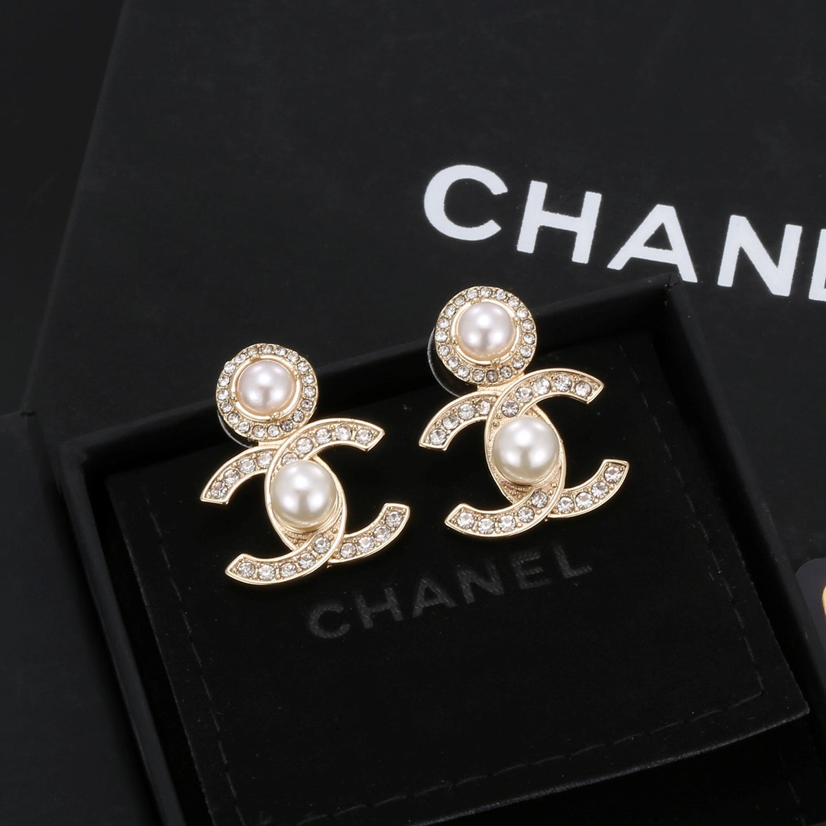 Chanel Gold-Tone CC and Pearl Drop Earrings - album image 2