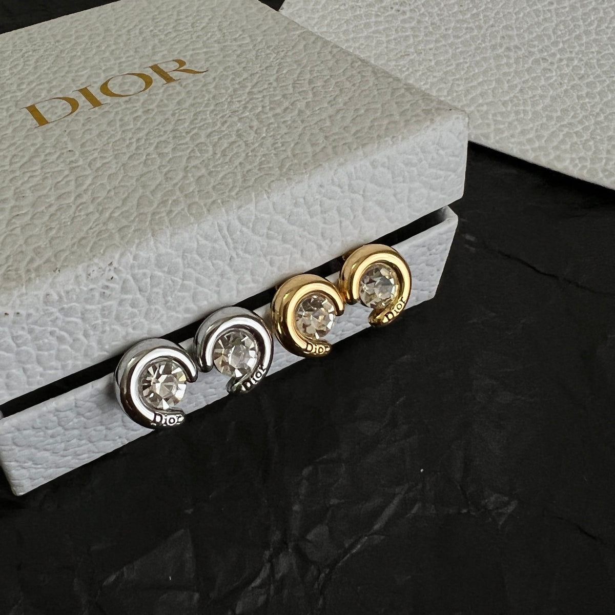 Dior Silver-Tone Sculpted Oval Stud Earrings - product image 2