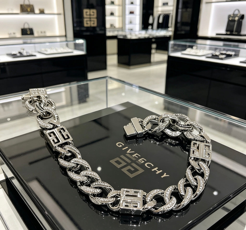 Givenchy Silver-Tone Crystal-Accented Curb Link 4G Bracelet - product image 7