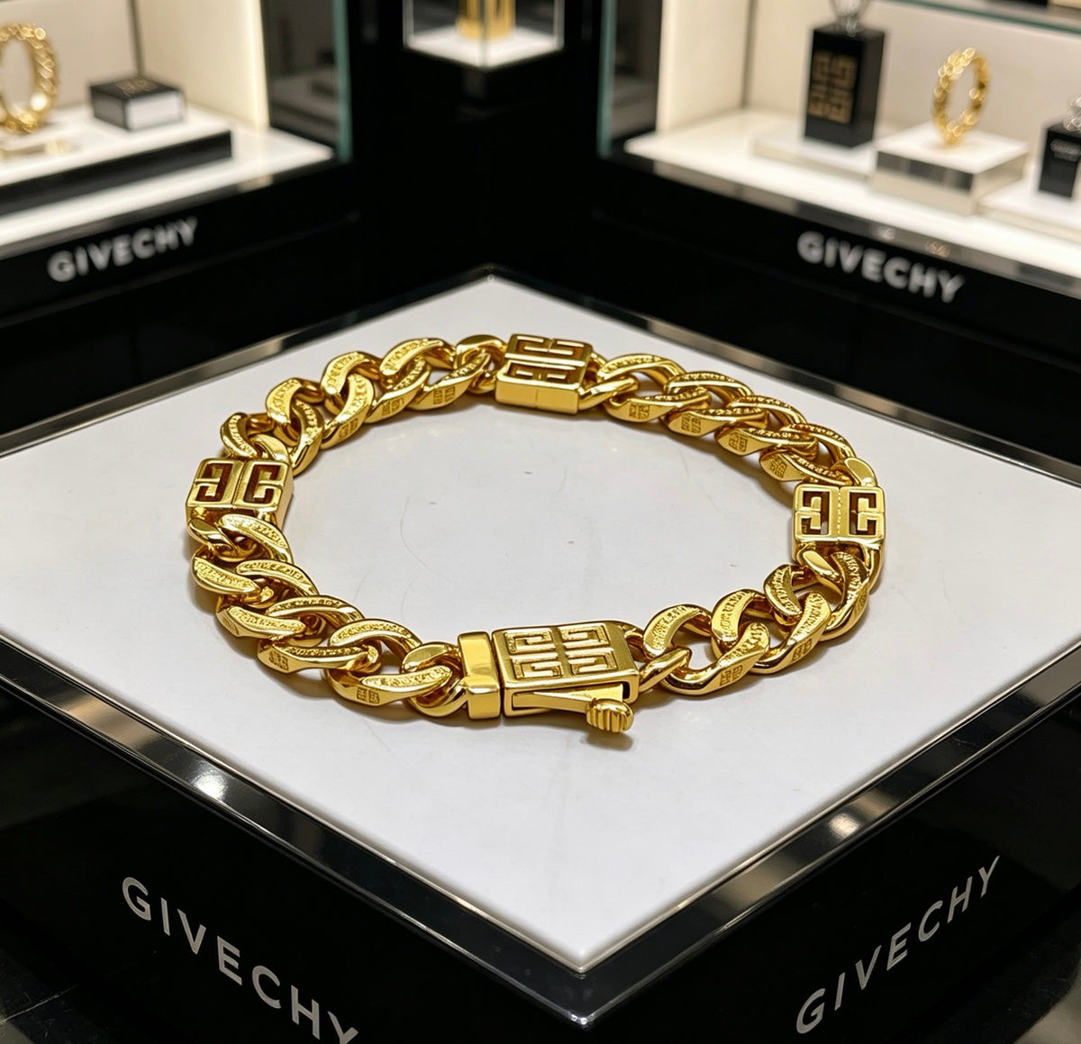 Givenchy Gold or Rose-Gold Tone Curb Link 4G Bracelet - product image 4