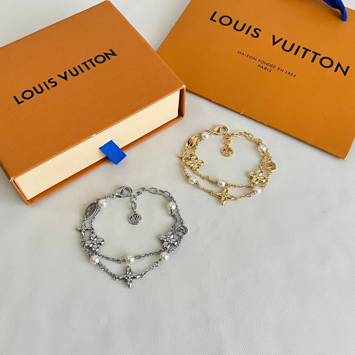 Louis Vuitton Silver-Tone Flower Charm Bracelet - album image 3