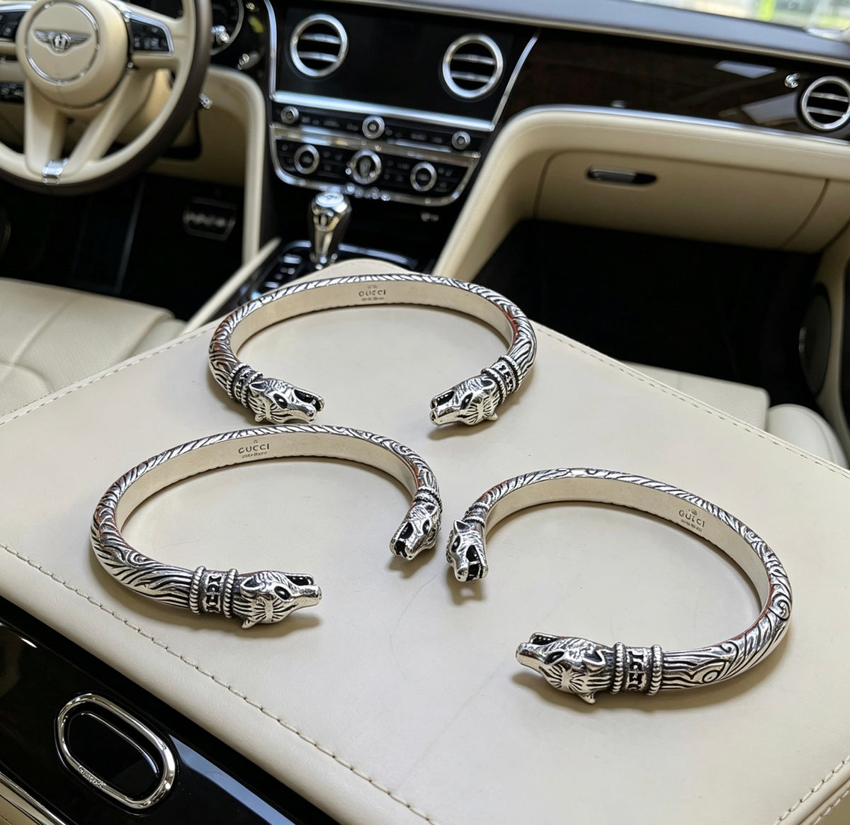 Gucci Anger Forest Interlocking G Antiqued Bangle - album image 5