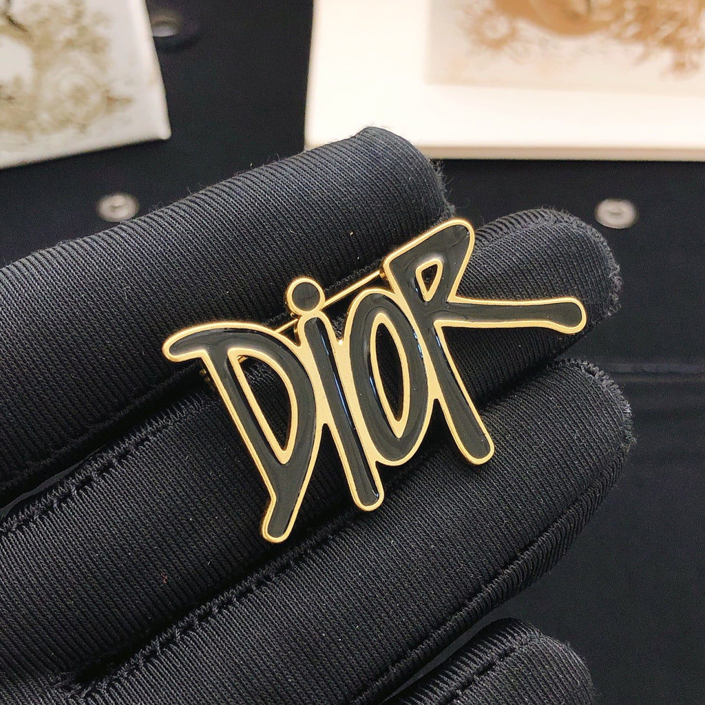Dior Black-Outline Letter Brooch - product image 2