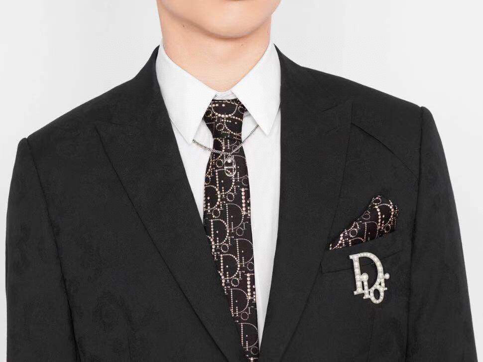 Dior Pearl-Look Monogram Brooch - product image 4