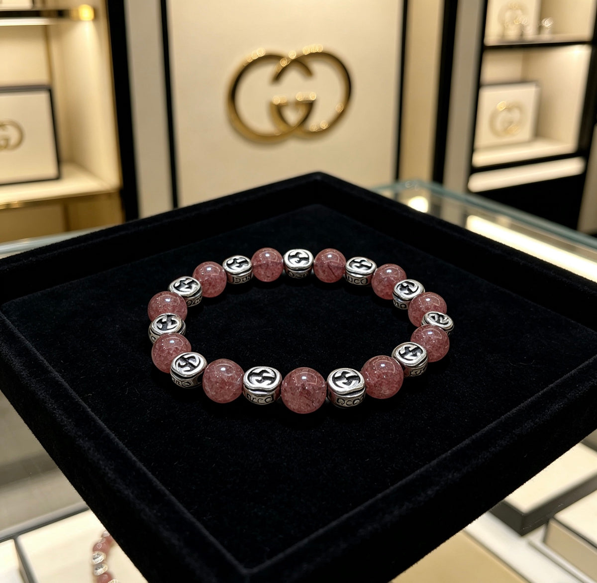 Gucci Anger Forest Interlocking G Black Agate Agate Strawberry Crystal Accent Bracelet - album image 8