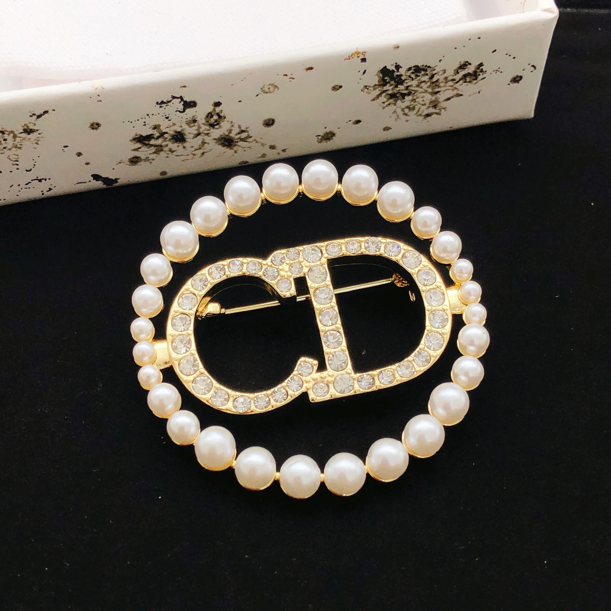 Dior Pearl-Look Halo CD Brooch - product image 5