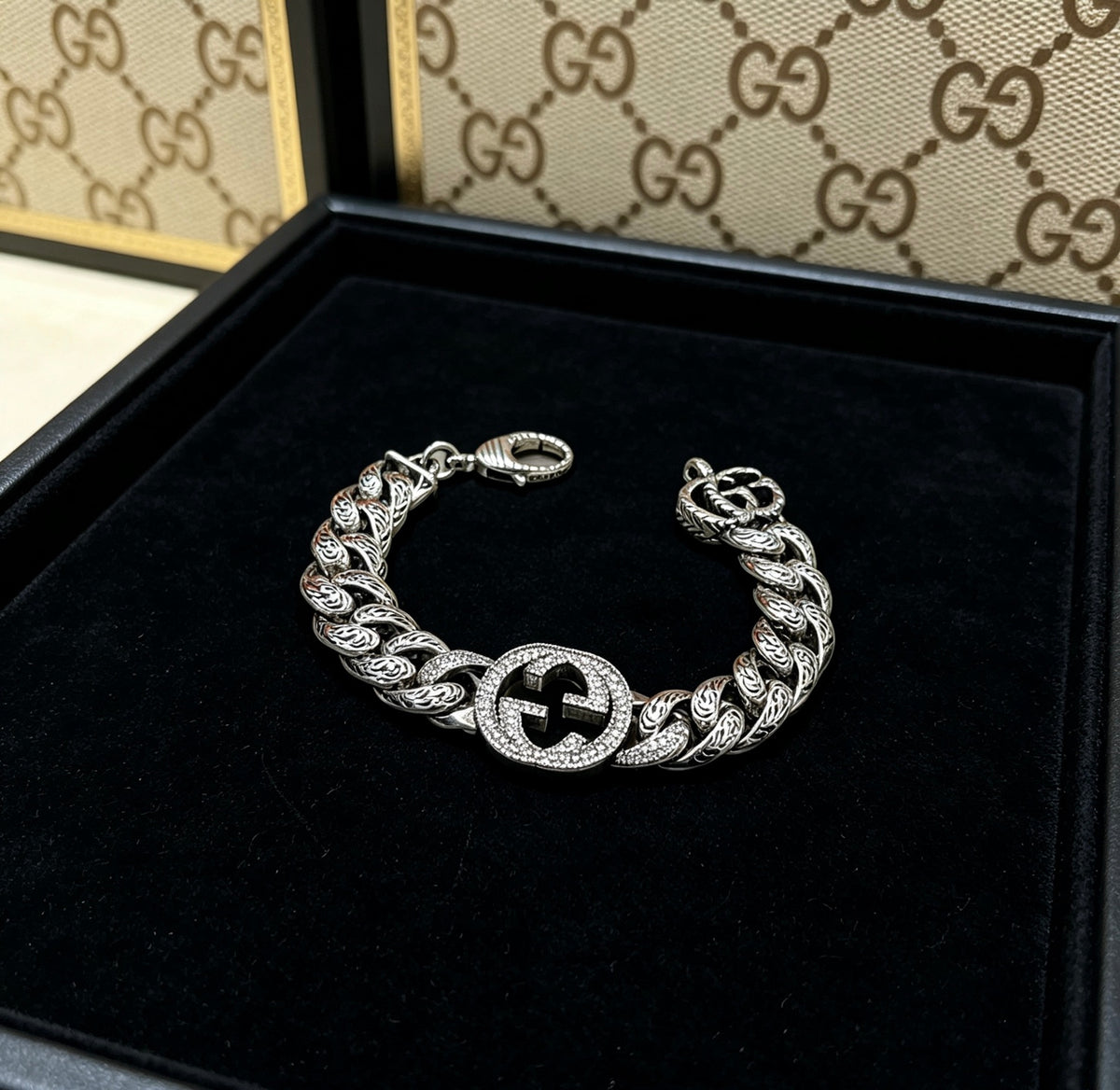 Gucci Silver-Tone Woven GG Open Bangle - album image 5
