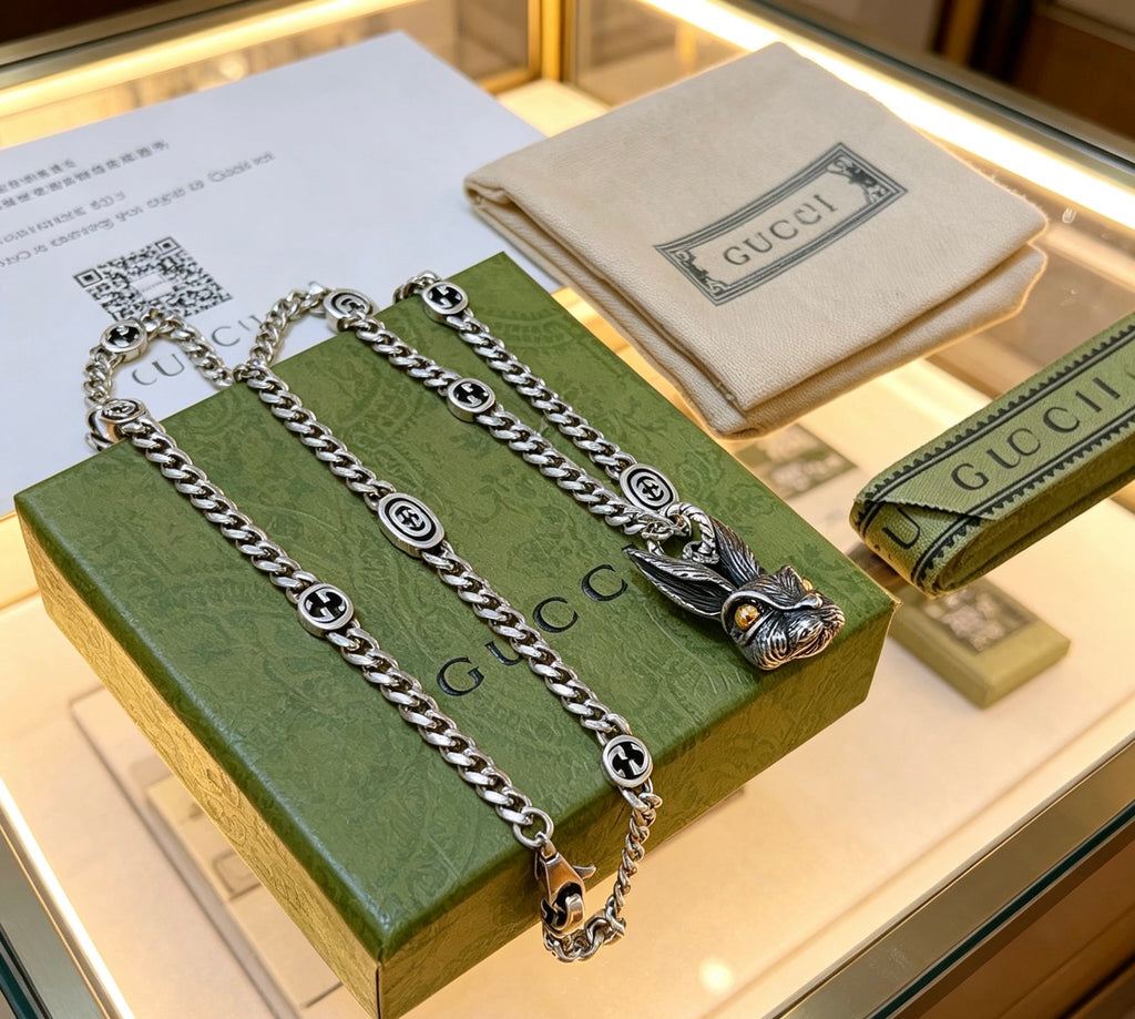 Gucci Anger Forest Interlocking G Antique Silver-Tone Silver-Tone Antiqued Chain Necklace - album image 1