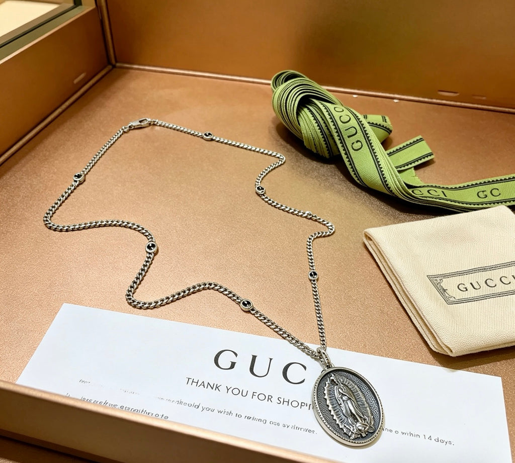 Gucci Anger Forest Interlocking G Antique Silver-Tone Silver-Tone Antiqued Chain Necklace - album image 1