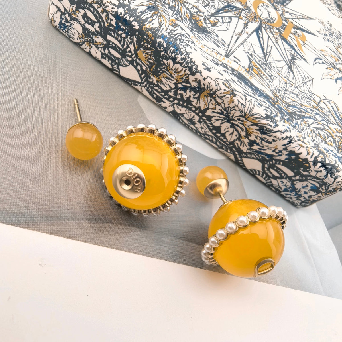 Dior Yellow Orbital Bead Earrings - product image 8