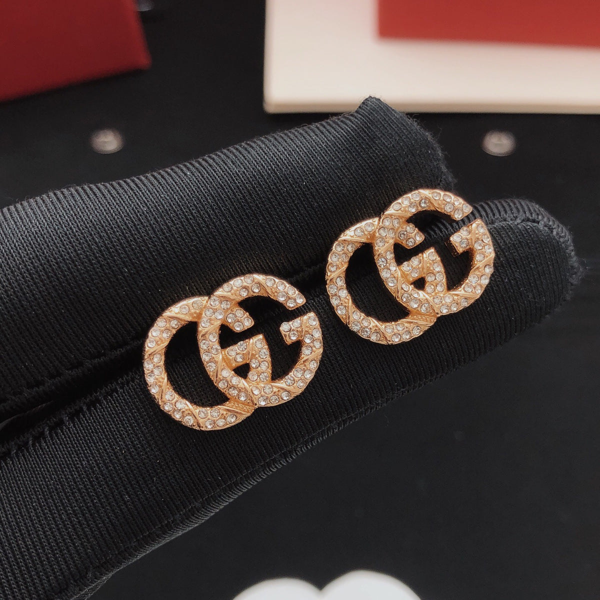 Gucci Rose Red Twisted Earrings - album image 2