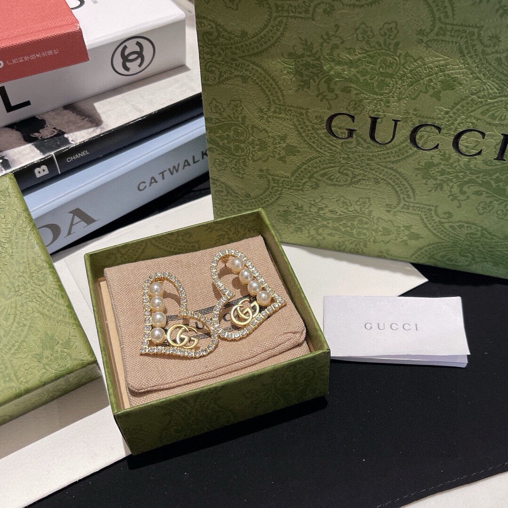 Gucci Interlocking G Heart Earrings - album image 3