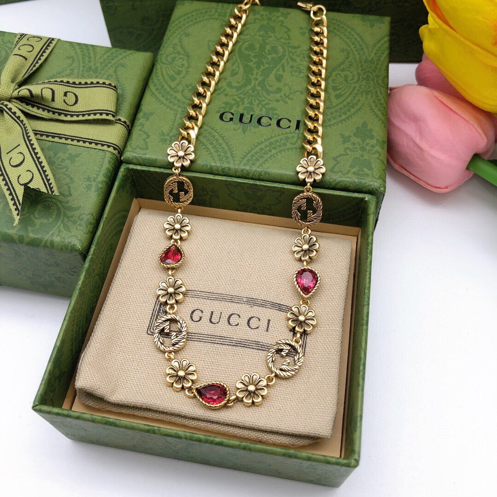 Gucci Interlocking G Flower Necklace - album image 2