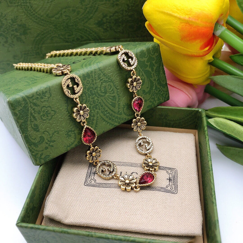 Gucci Interlocking G Flower Necklace - album image 4