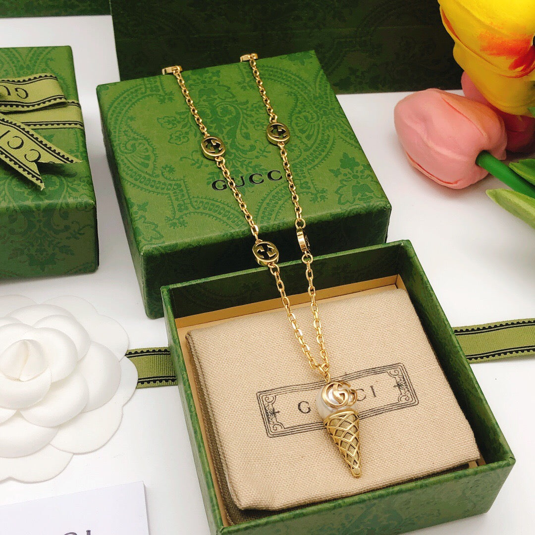 Gucci Interlocking G Antique Gold-Tone Necklace - album image 6