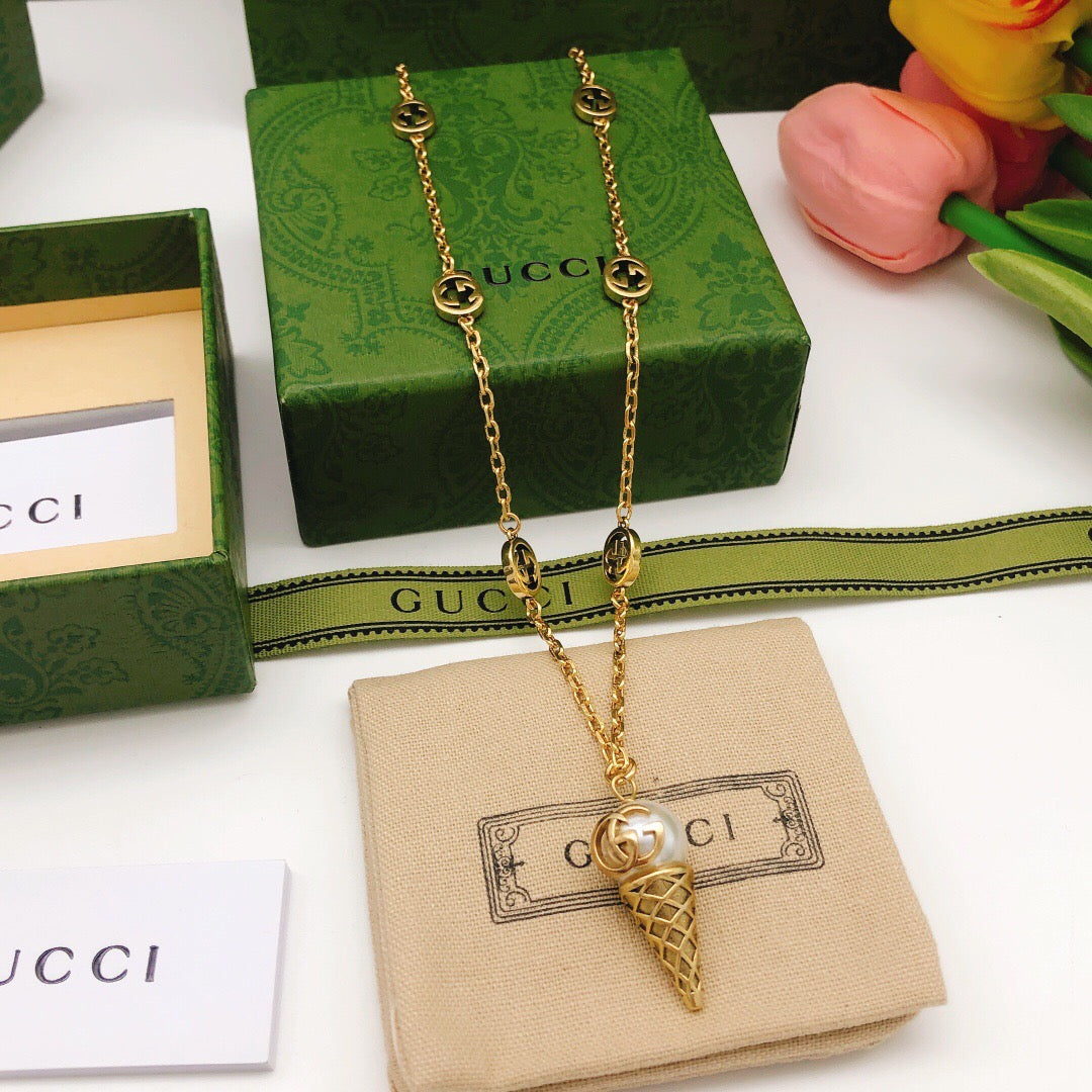 Gucci Interlocking G Antique Gold-Tone Necklace - album image 2
