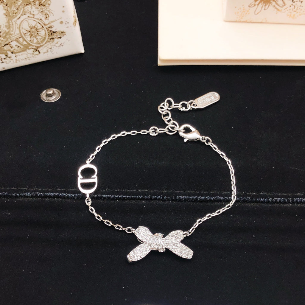 Dior Silver-Tone Bow Chain Bracelet - product image 1