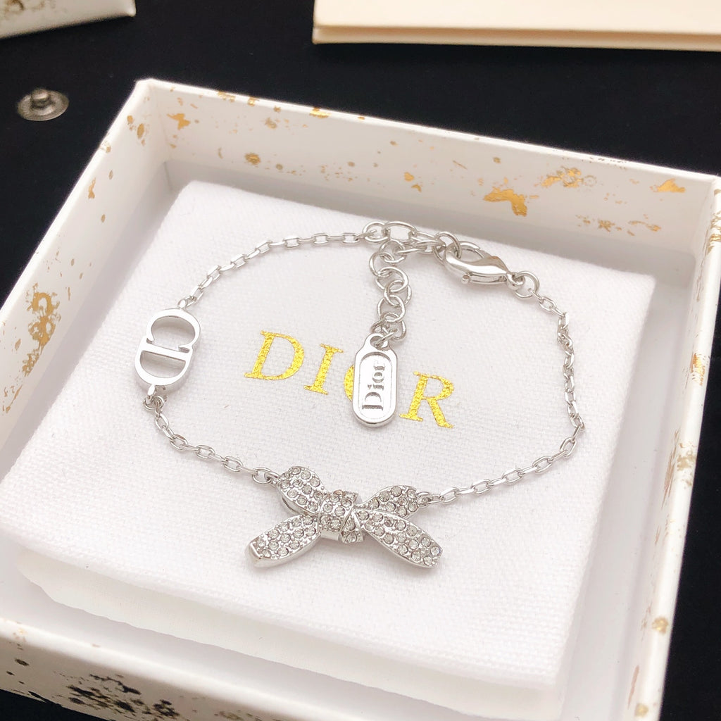 Dior Silver-Tone Bow Chain Bracelet - product image 3