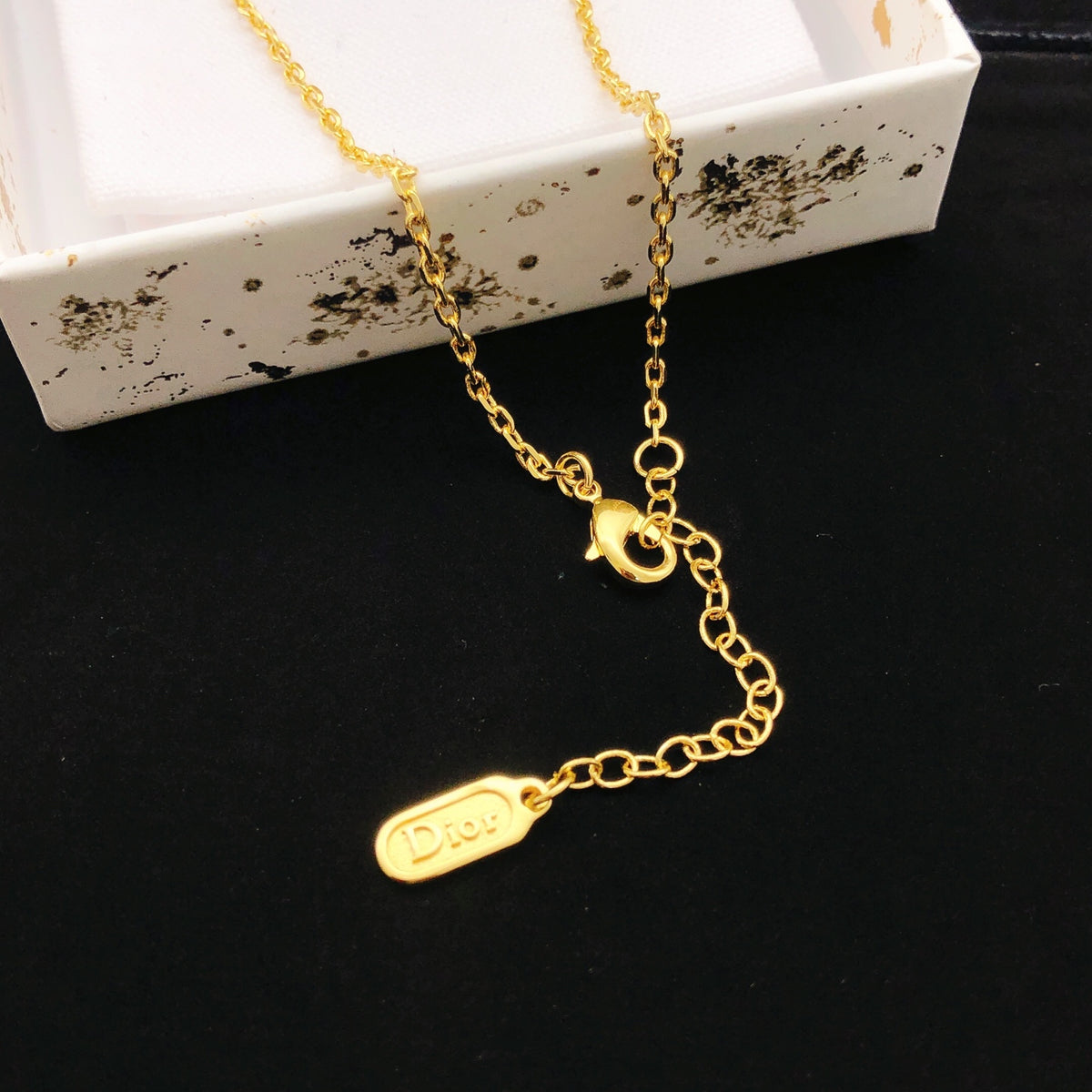 Dior Gold-Tone Sculpted Bow Necklace - product image 2