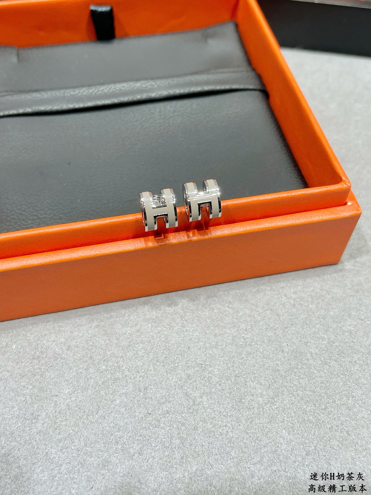 Hermès Black Mini H Stud Earrings - album image 3