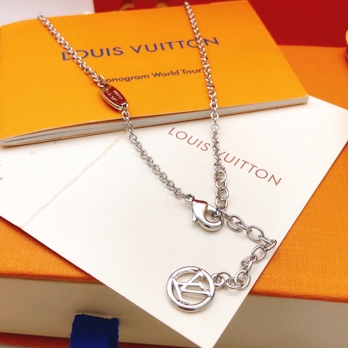 Louis Vuitton LV Letter Polished Necklace - album image 2
