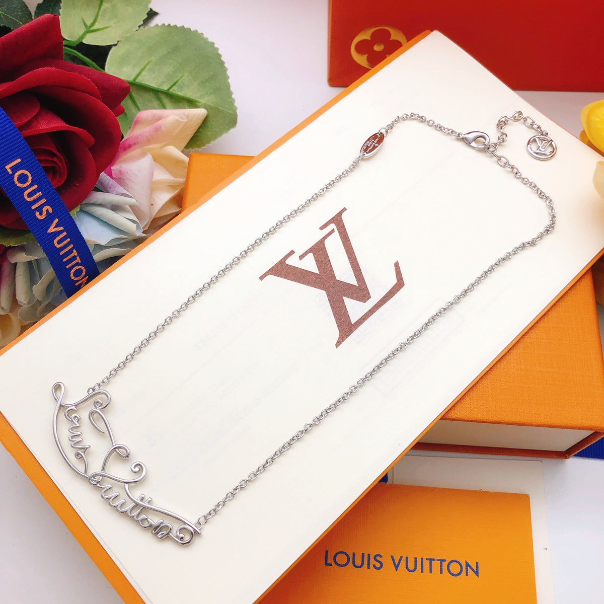 Louis Vuitton LV Letter Polished Necklace - album image 5