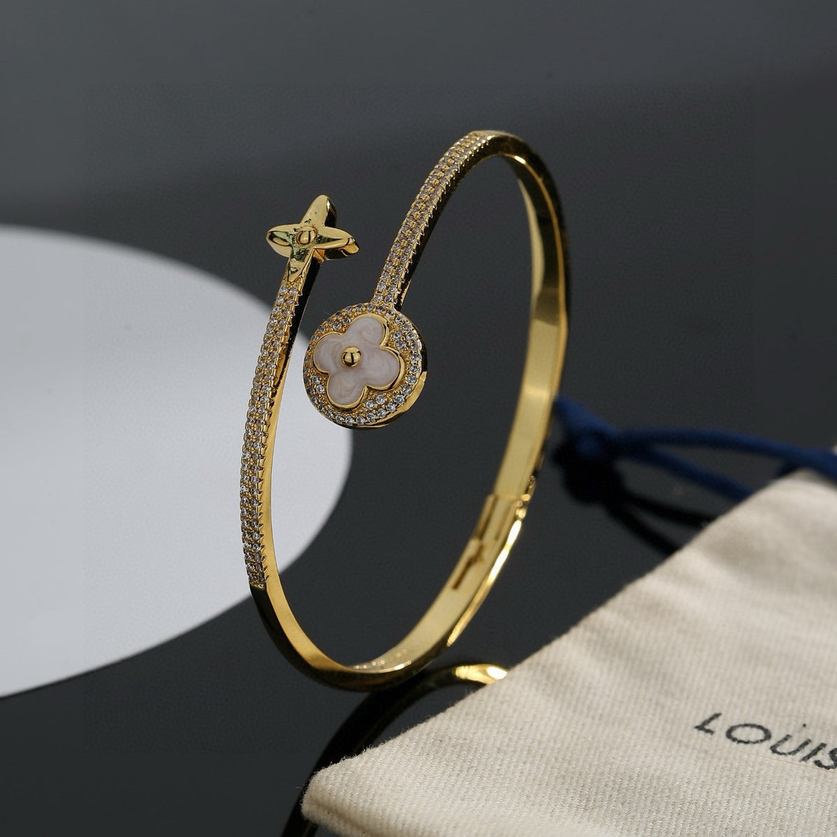 Louis Vuitton Clover Bangle - album image 4
