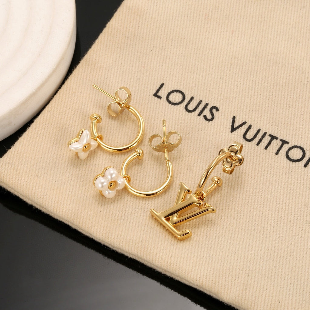 Louis Vuitton Clover LV Letter Earring Set - album image 7
