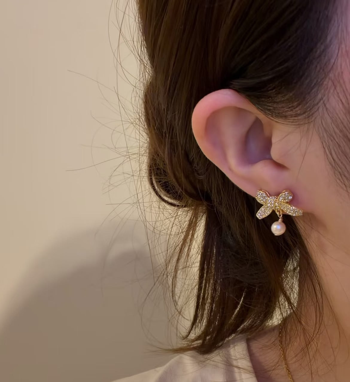 Dior Crystal Ribbon Stud Earrings - product image 4