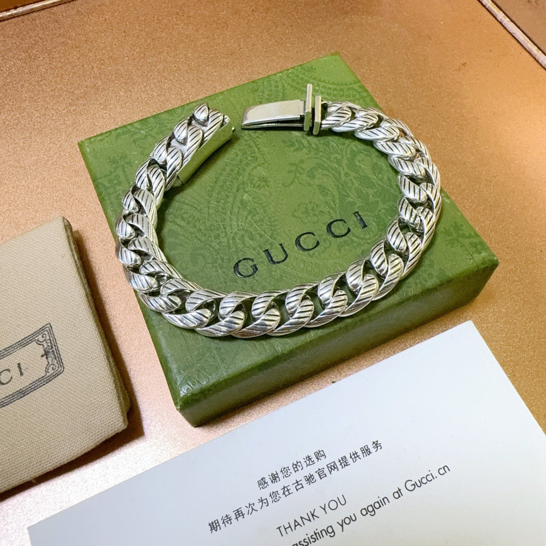 Gucci Silver-Tone Rectangular Link Bracelet - album image 7