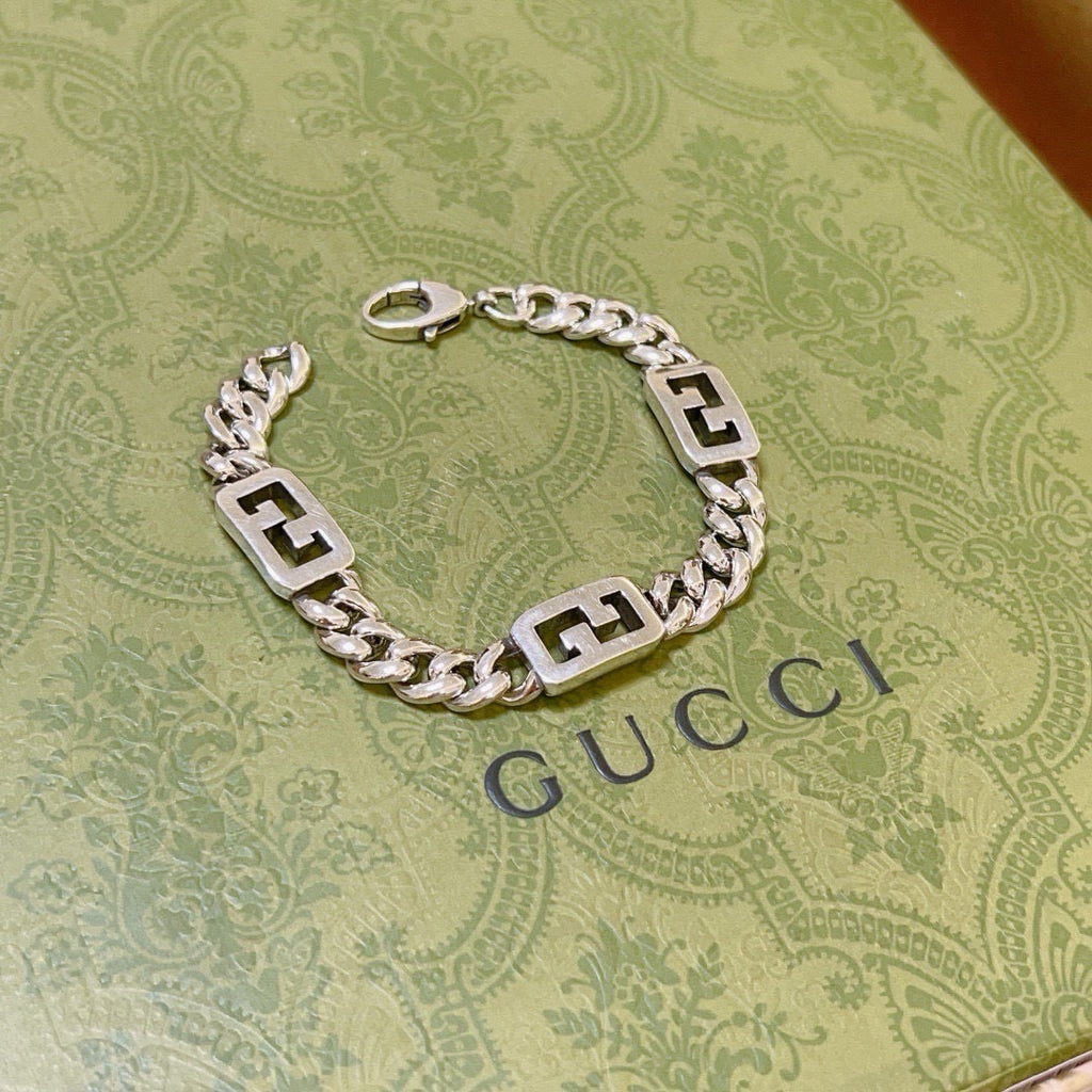 Gucci Silver-Tone Rectangular Openwork Link Bracelet - album image 1
