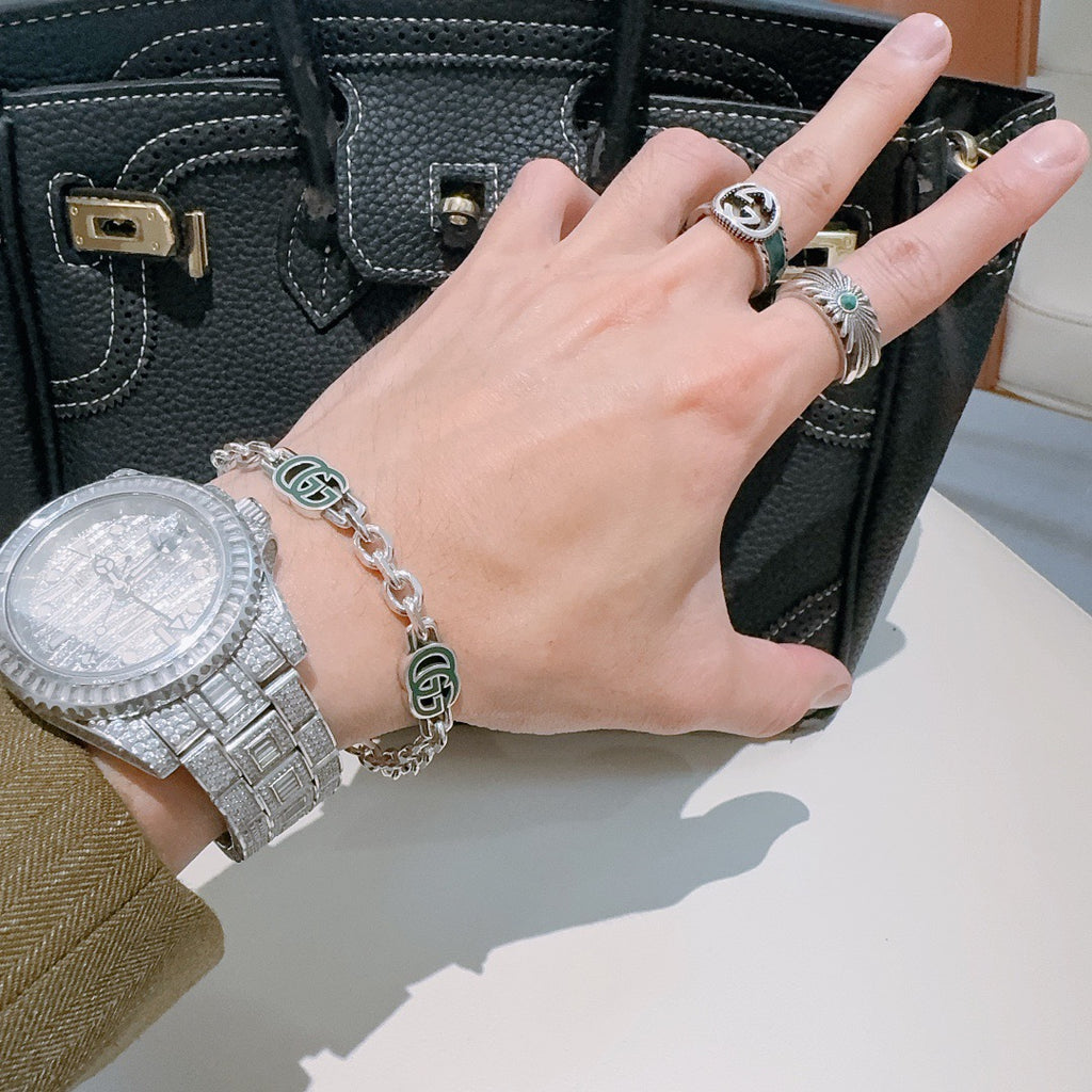 Gucci Silver-Tone GG Medallion Link Bracelet - album image 6