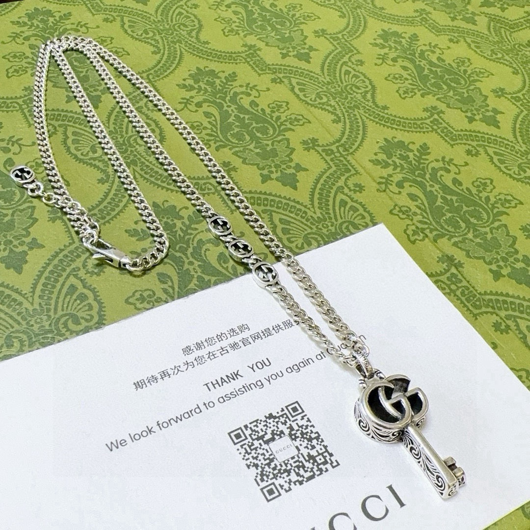 Gucci Anger Forest Interlocking G Antiqued Chain Necklace - album image 1