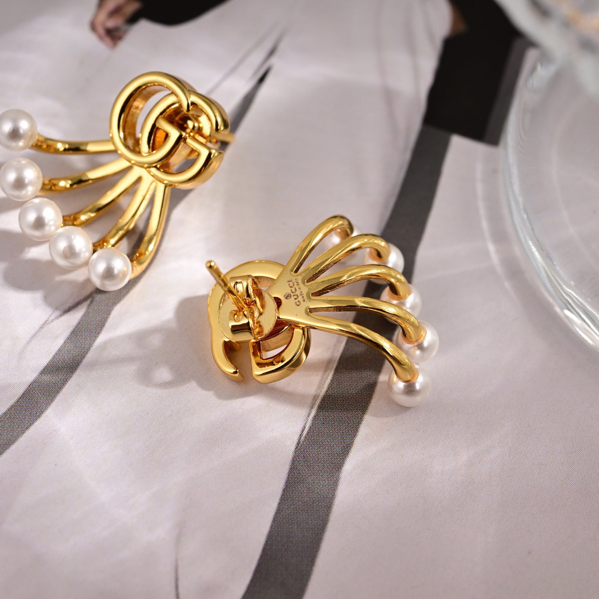 Gucci Gold-Tone Letter and Bee Drop Earrings - album image 4