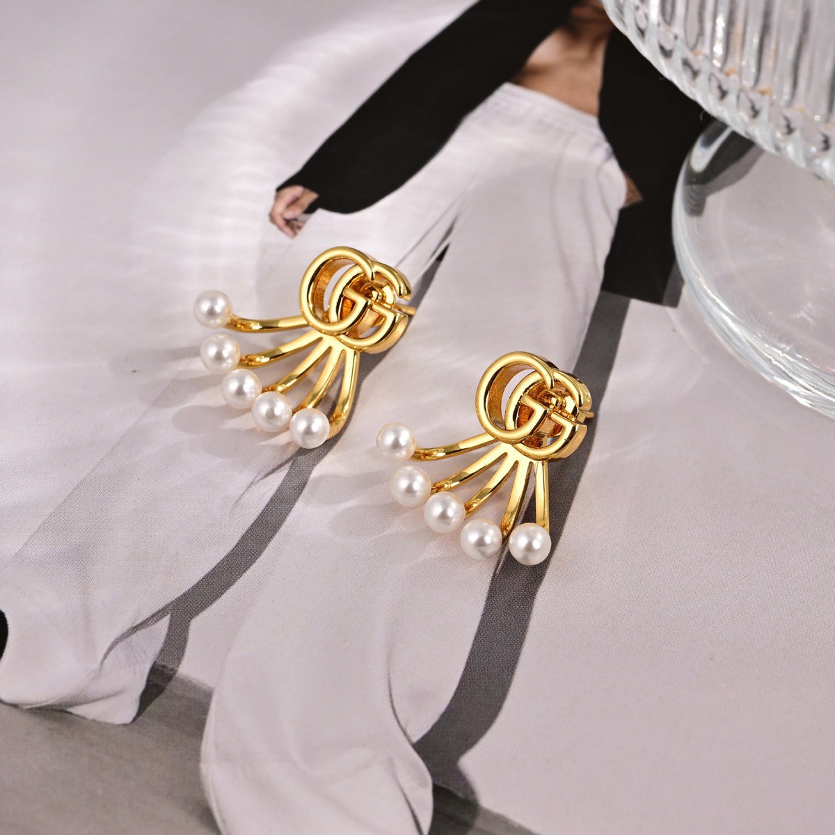 Gucci Gold-Tone Letter and Bee Drop Earrings - album image 6